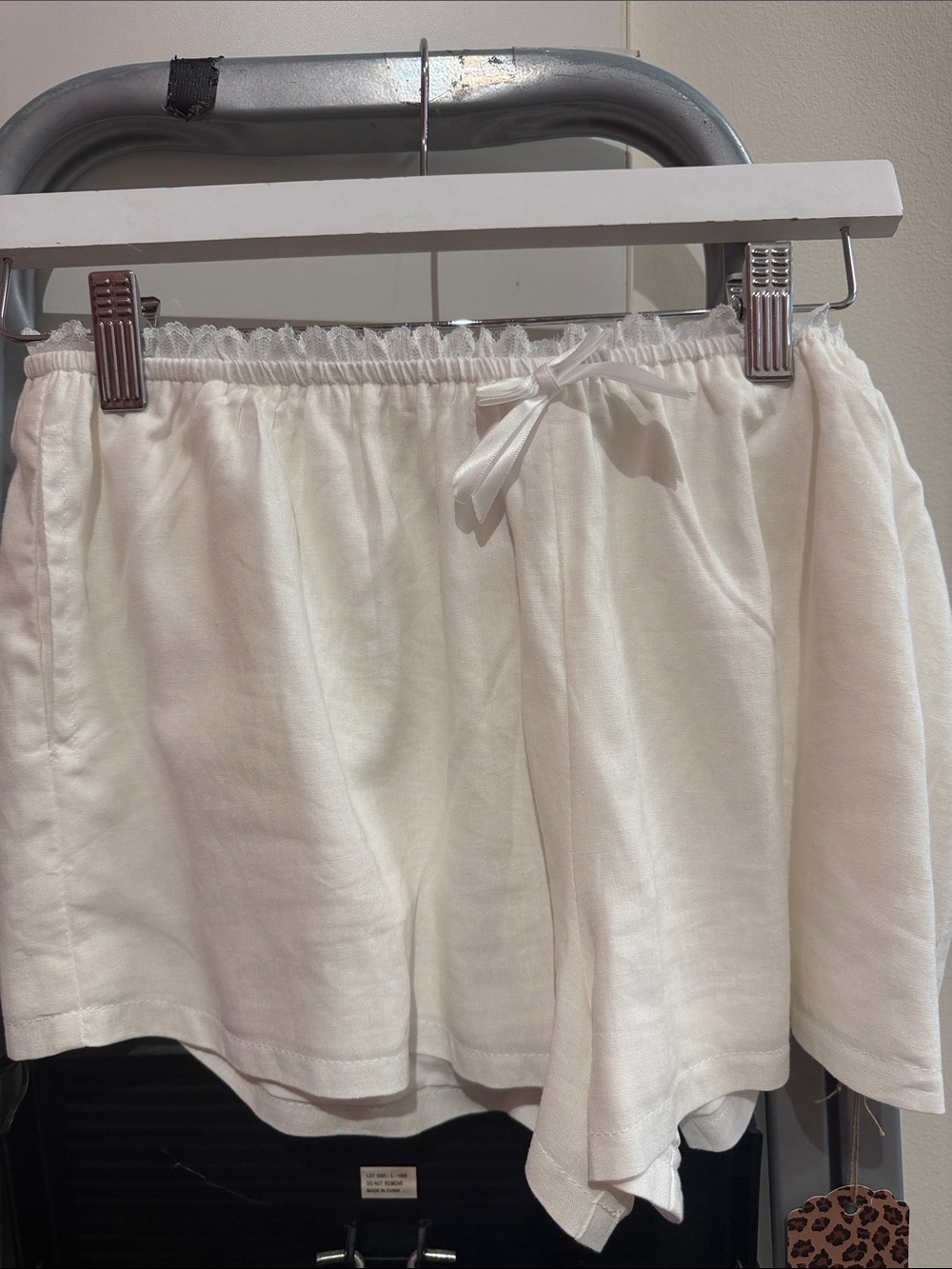 New with tags Sky to Moon size M White Elastic Waist Sleep Shorts with Bow
